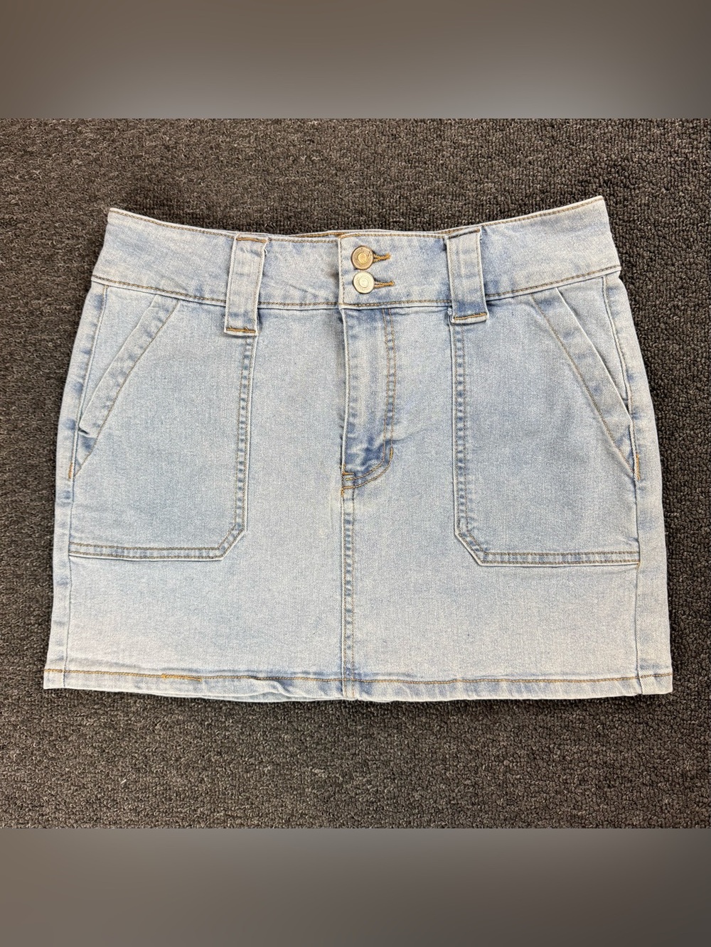 Regeneration by Celebrity Pink Light Wash Y2K Mid Rise Denim Mini Skirt Stretch